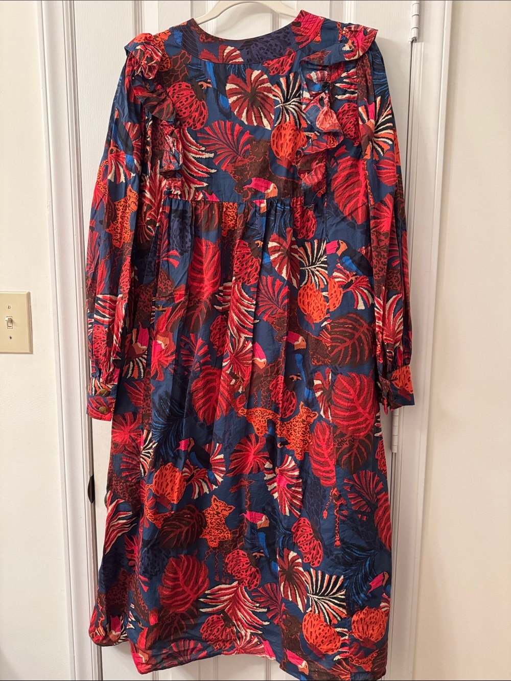 FARM Rio Navy and Red Tropical Ruffle Maxi Dress with V‑Neck - Picture 2 of 2